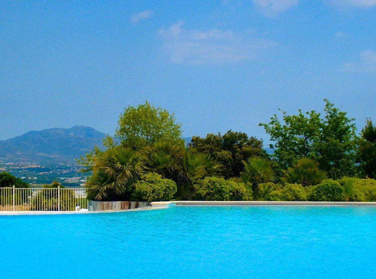Studio Apartment - Domaine Du Golf Resort Roquebrune-sur Argens Εξωτερικό φωτογραφία